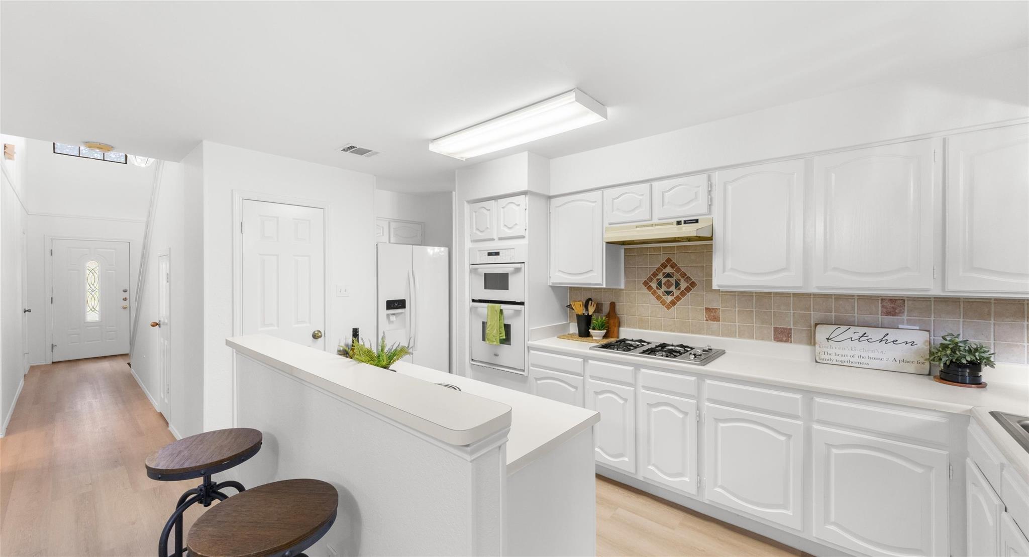 13248 Kerrville Folkway Austin TX 78729