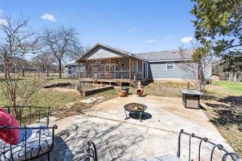 137 Scarlet Oaks Drive Dale TX 78616