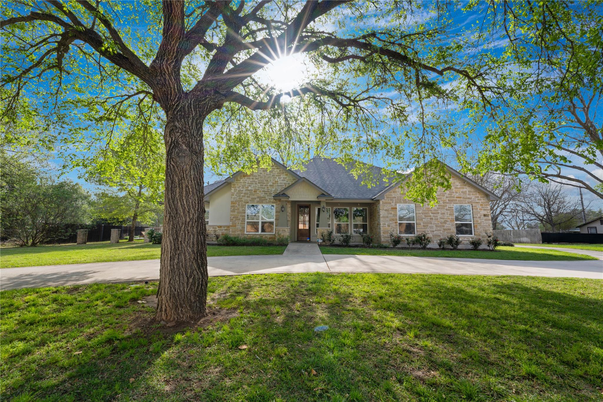 802 Wilkes Street Smithville TX 78957
