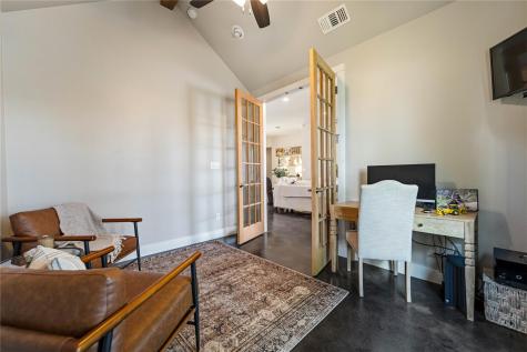 802 Wilkes Street Smithville TX 78957
