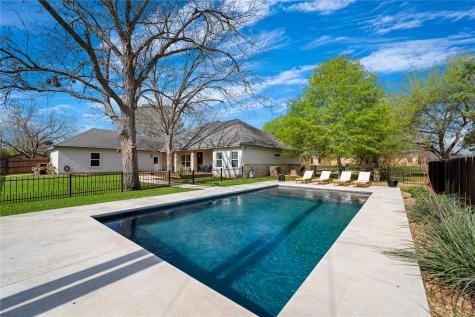 802 Wilkes Street Smithville TX 78957