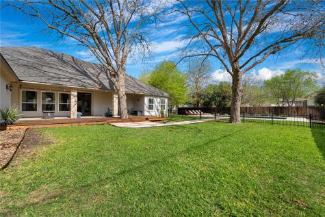 802 Wilkes Street Smithville TX 78957