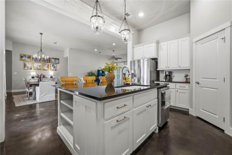 802 Wilkes Street Smithville TX 78957