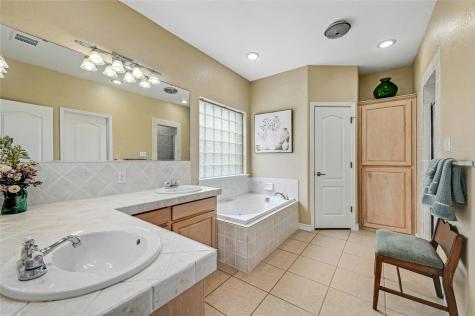 1370 Sunset View Fischer TX 78623