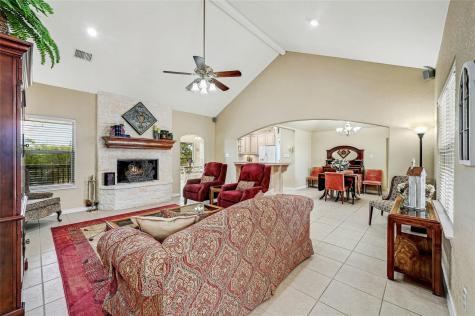 1370 Sunset View Fischer TX 78623