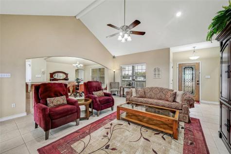 1370 Sunset View Fischer TX 78623