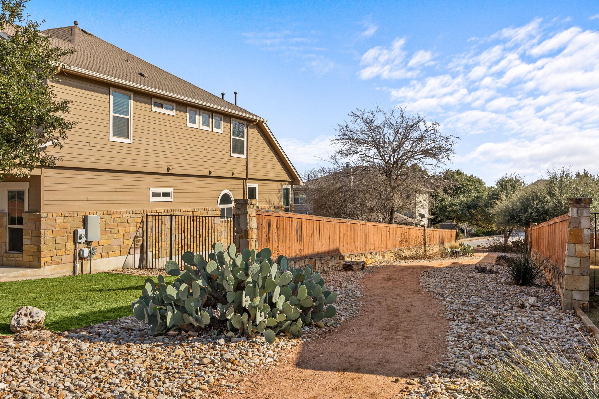 304 Santa Maria Street Georgetown TX 78628