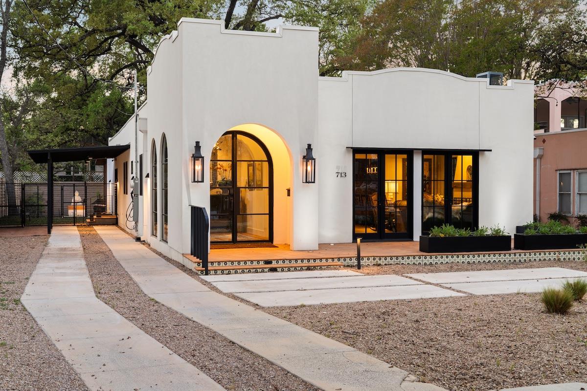 713 E 32nd Street Austin TX 78705