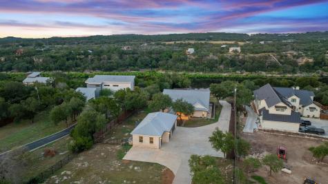 1325 Likeness Road Spicewood TX 78669