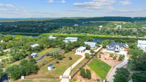 1325 Likeness Road Spicewood TX 78669