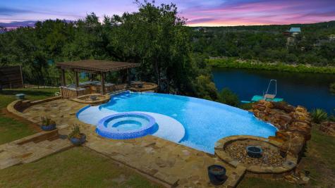 1325 Likeness Road Spicewood TX 78669
