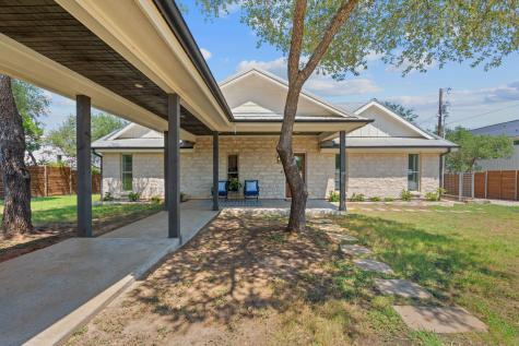 1325 Likeness Road Spicewood TX 78669