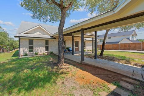 1325 Likeness Road Spicewood TX 78669
