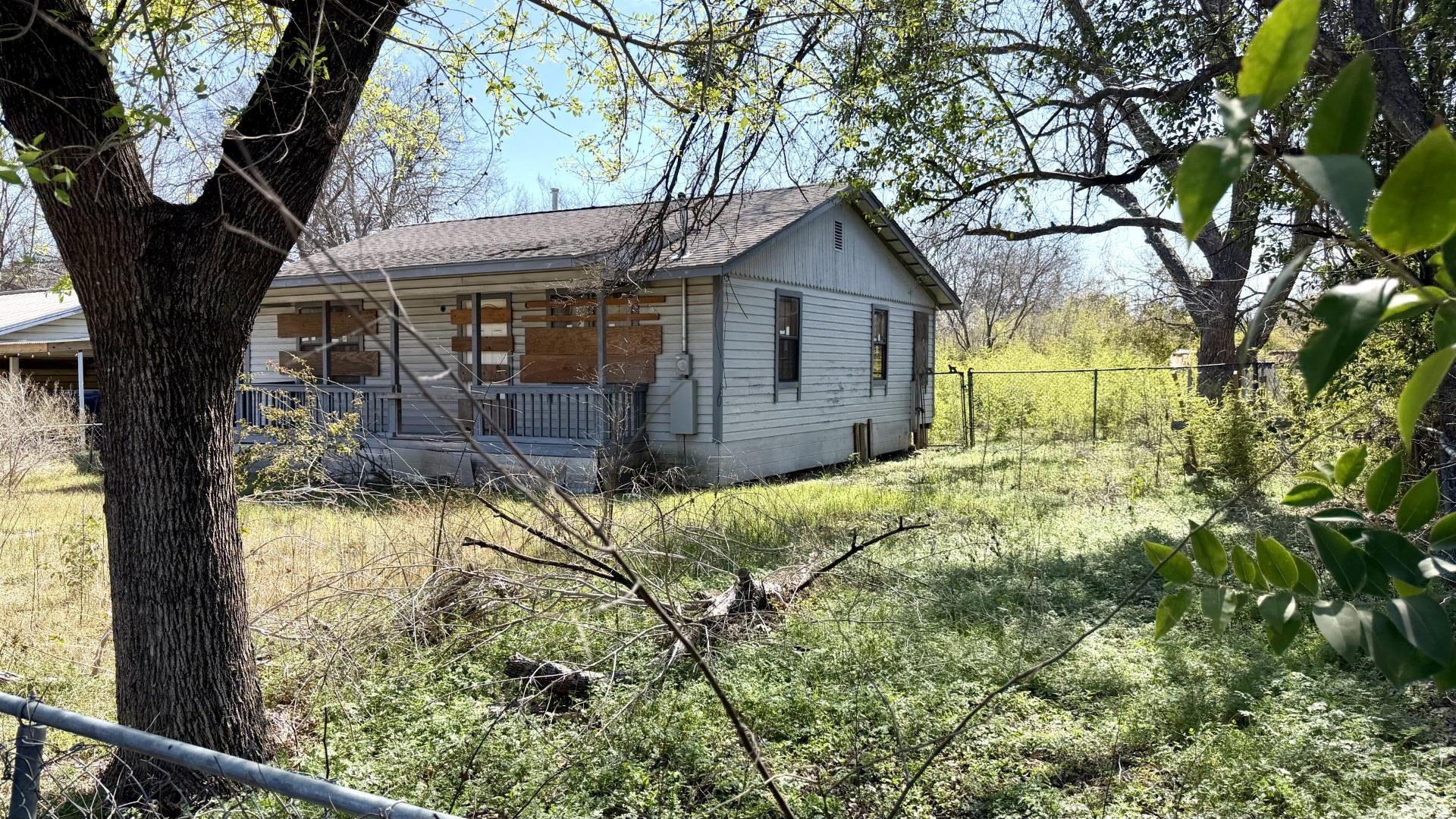 407 Middle Lane Austin TX 78753
