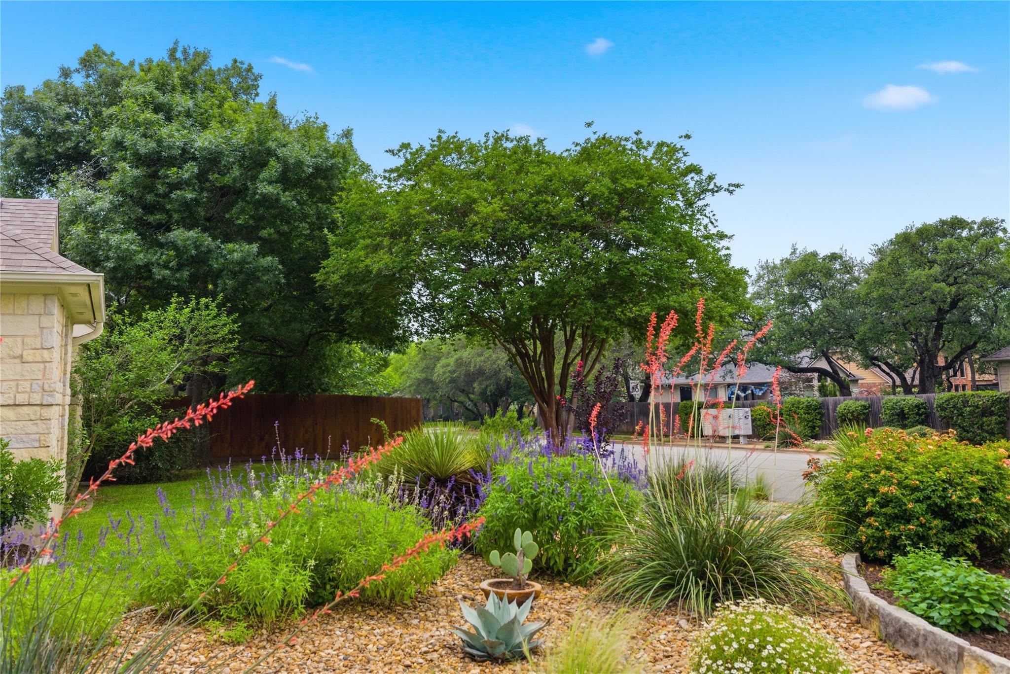 6513 Way Lane Austin TX 78739