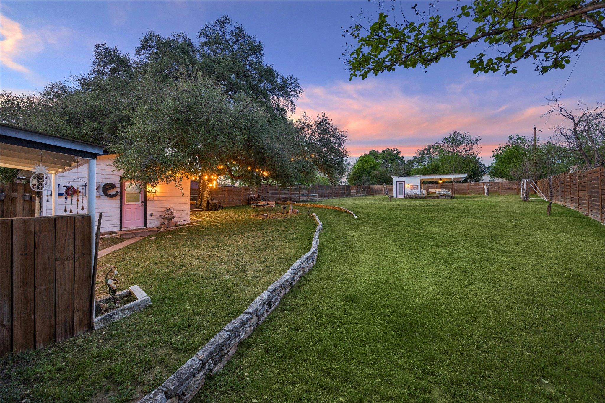 4247 River Oaks Drive Kingsland TX 78639