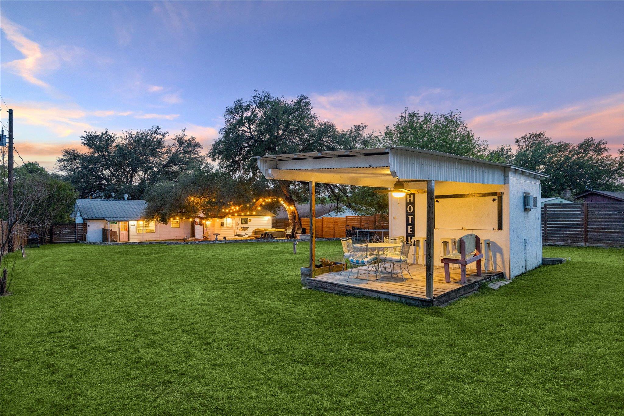 4247 River Oaks Drive Kingsland TX 78639