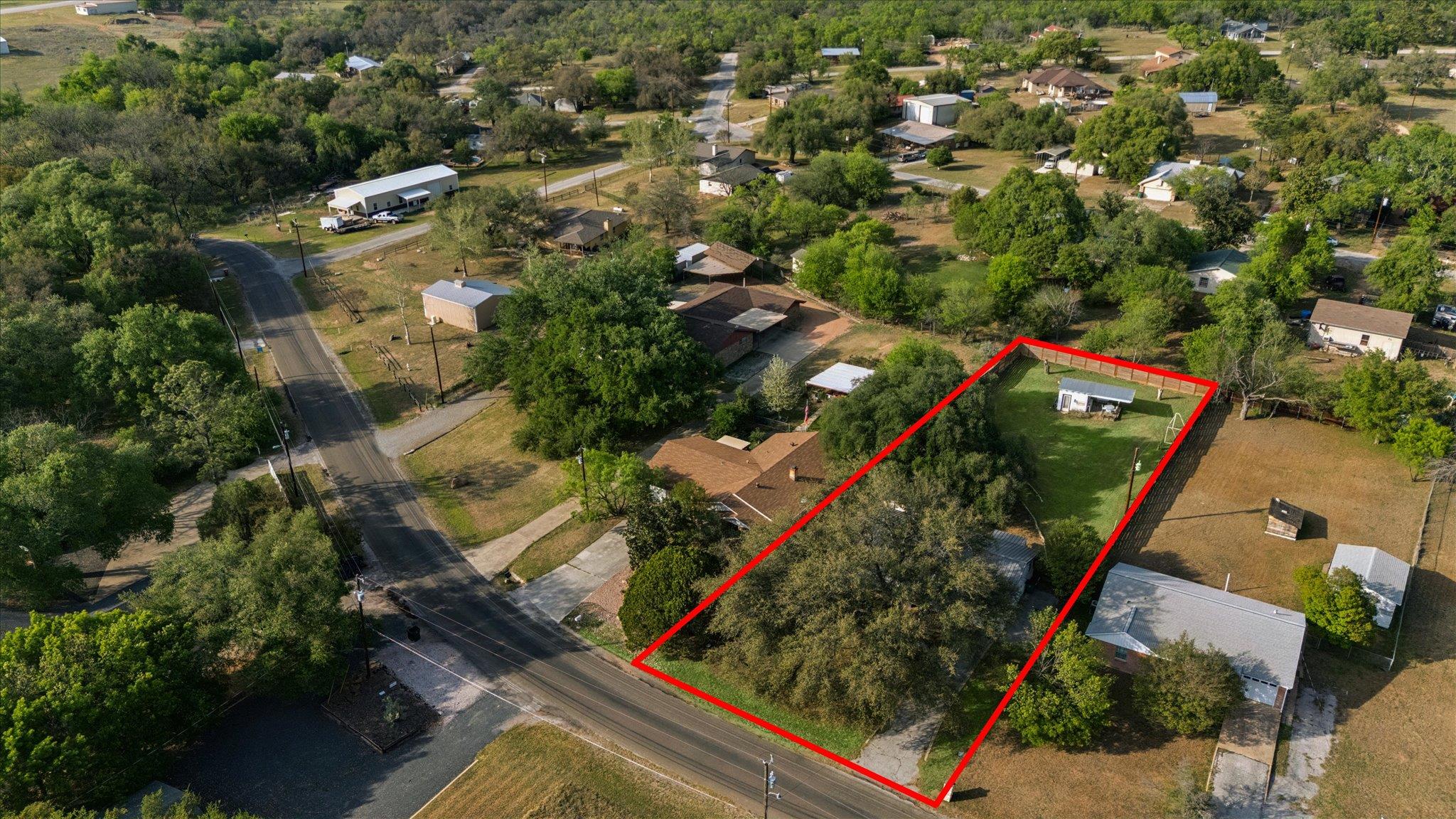 4247 River Oaks Drive Kingsland TX 78639