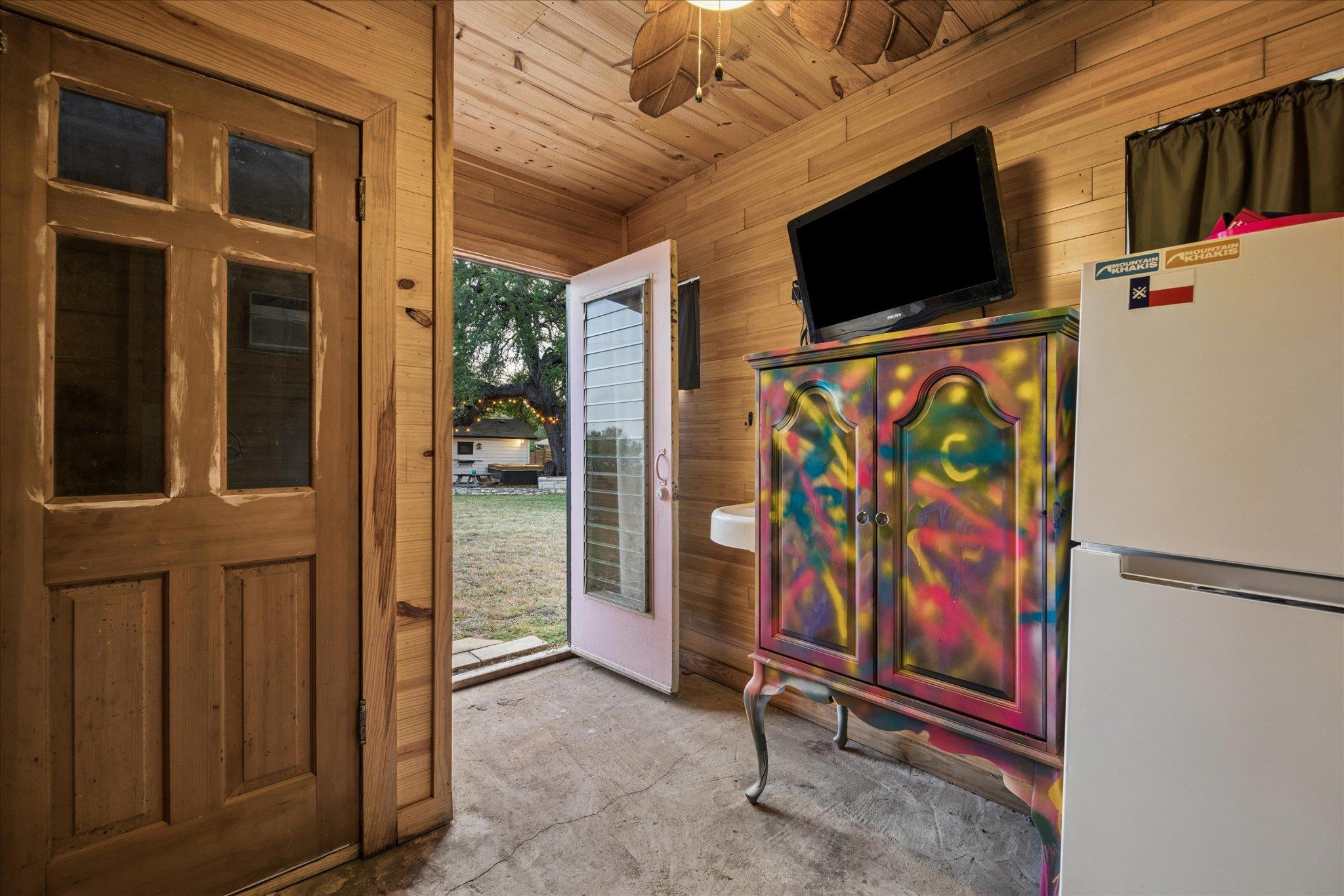 4247 River Oaks Drive Kingsland TX 78639