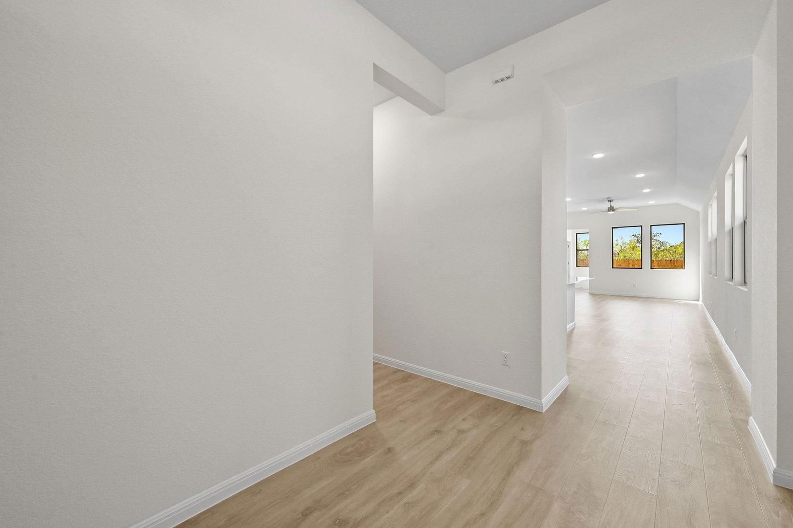 270 Bendecido Loop Elgin TX 78621