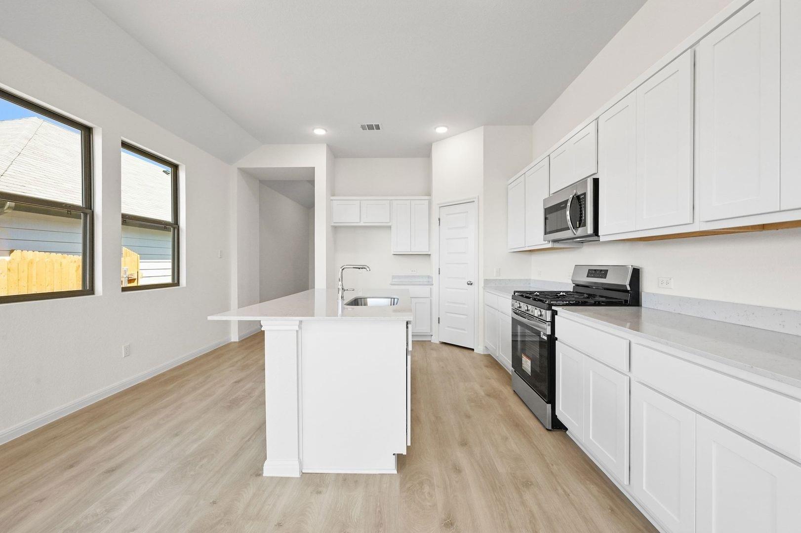 270 Bendecido Loop Elgin TX 78621