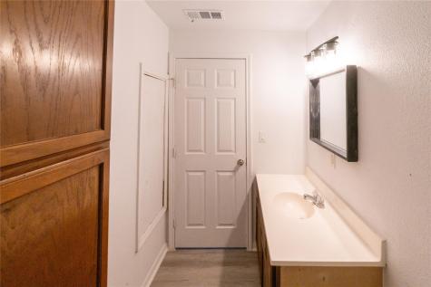 702 N 2nd Street Copperas Cove TX 76522