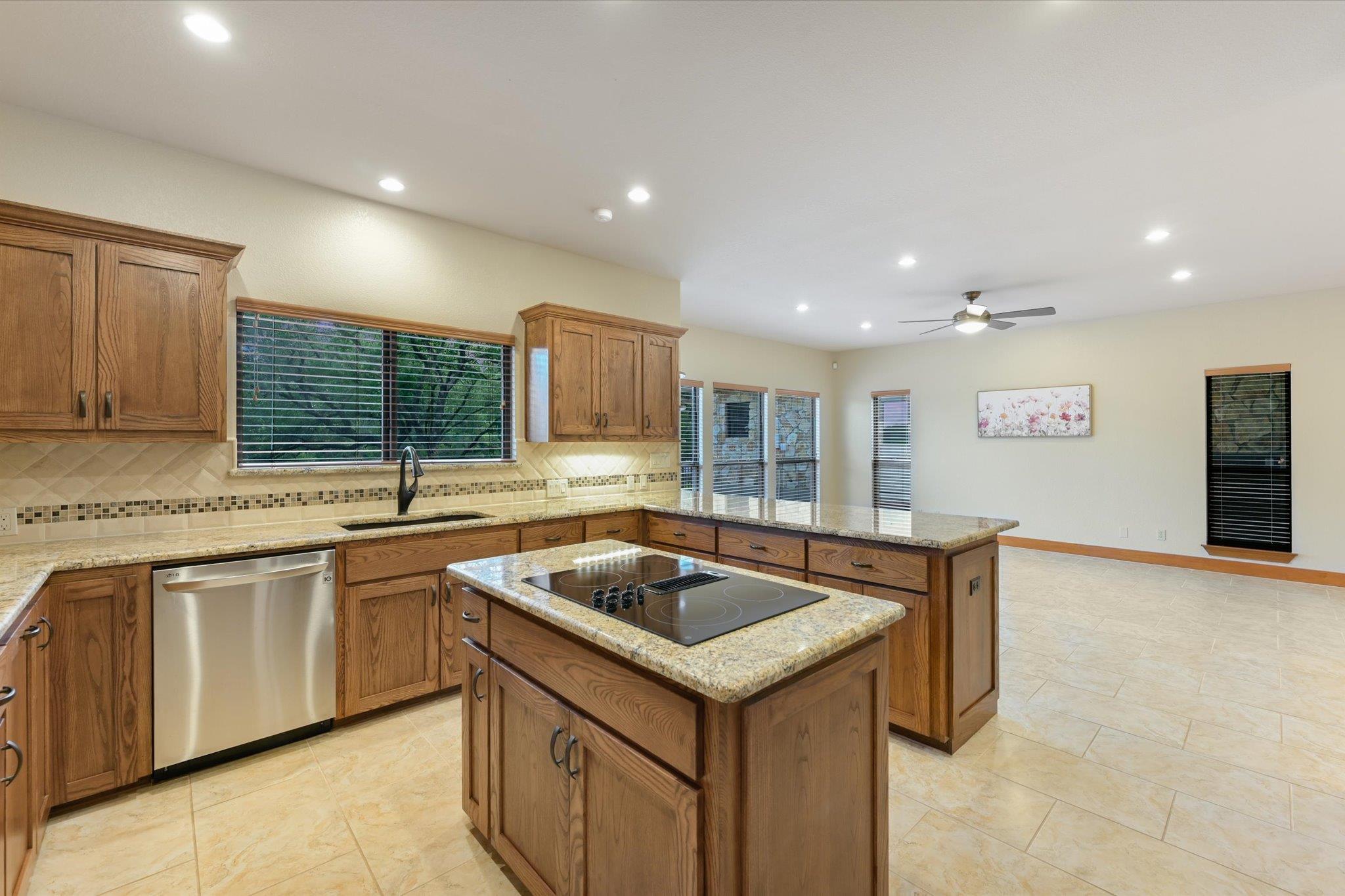 9111 Glenlake Drive Austin TX 78730