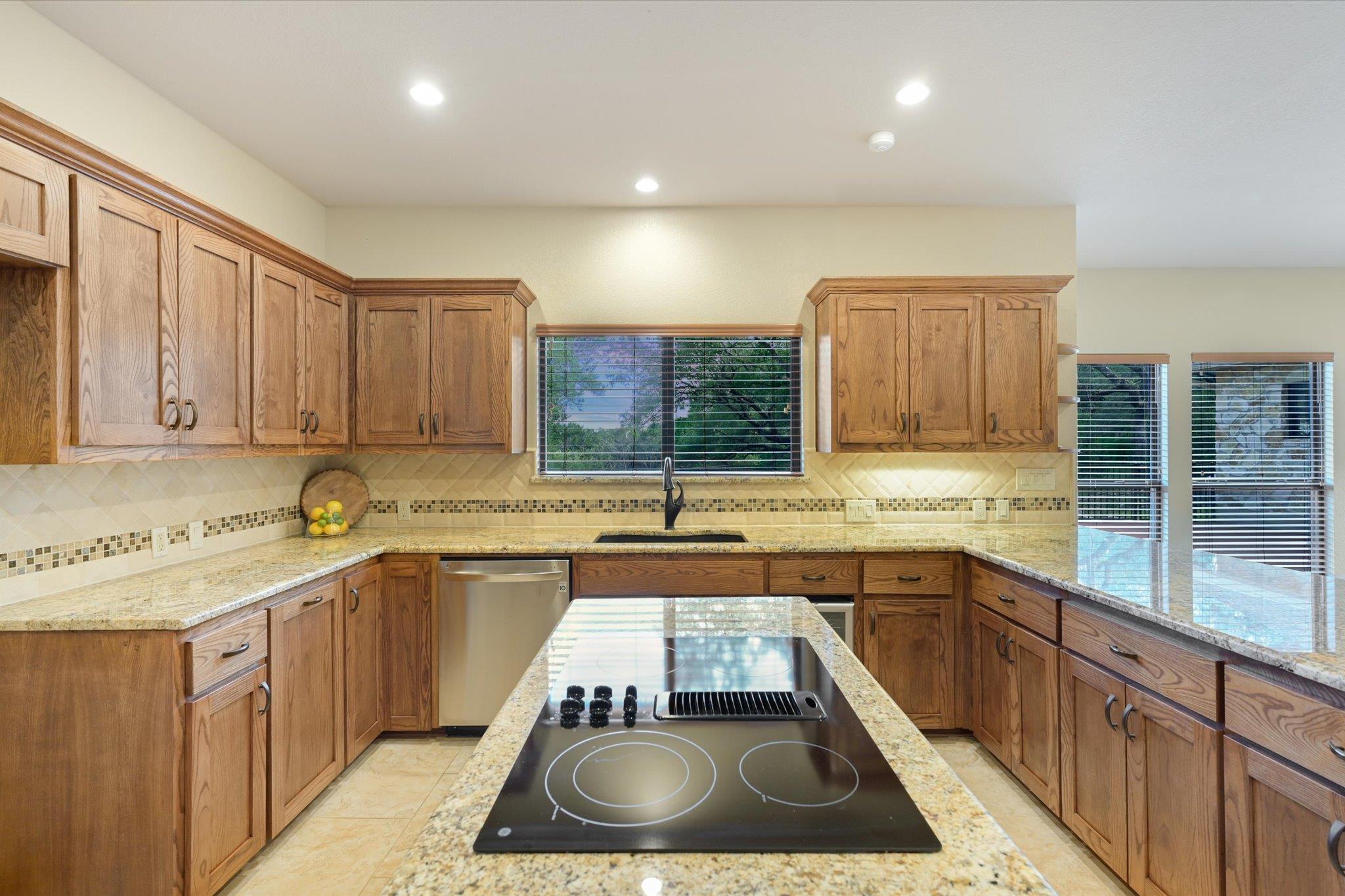 9111 Glenlake Drive Austin TX 78730