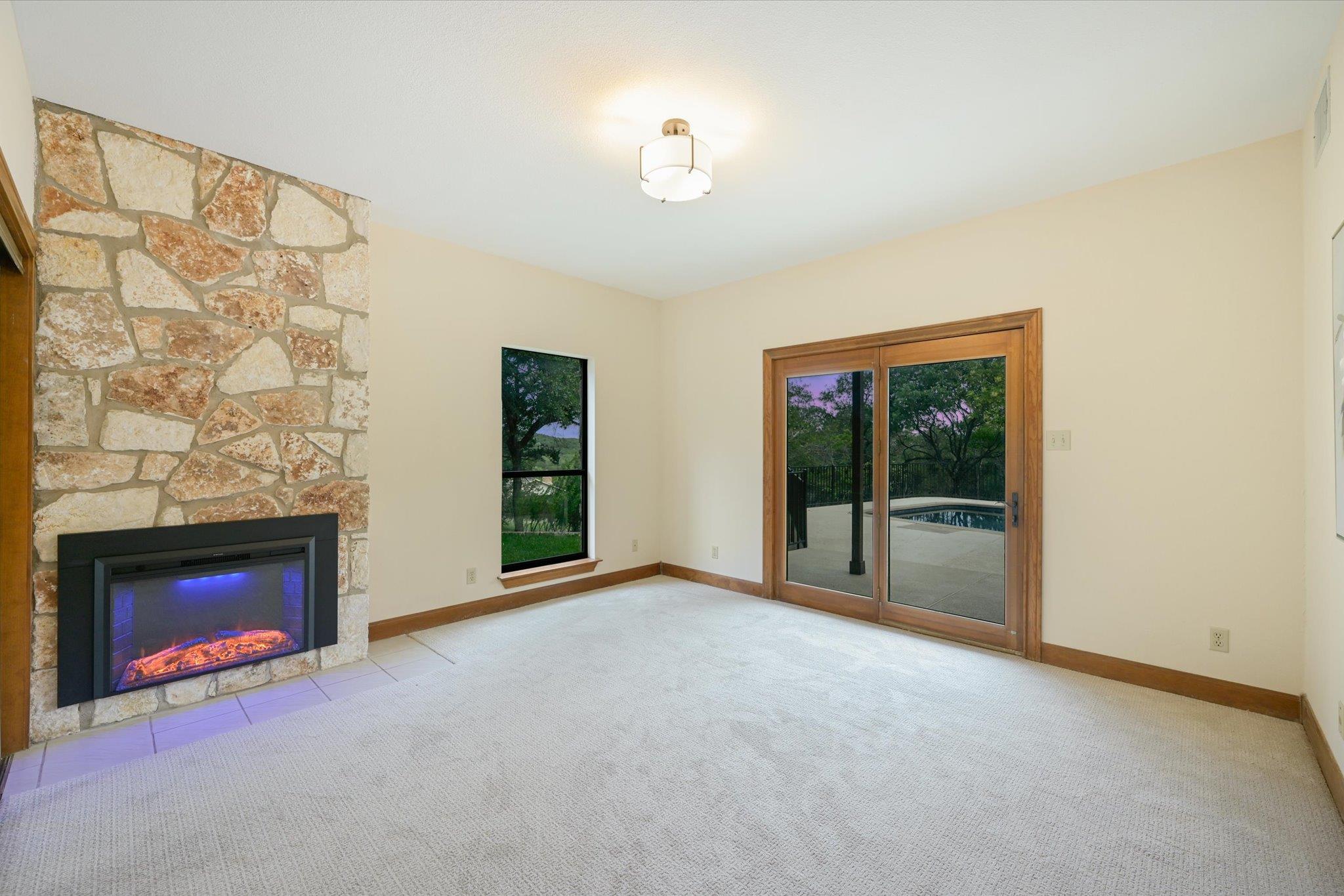 9111 Glenlake Drive Austin TX 78730