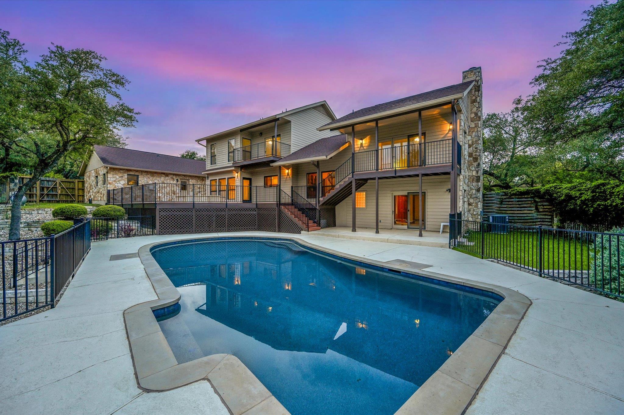 9111 Glenlake Drive Austin TX 78730