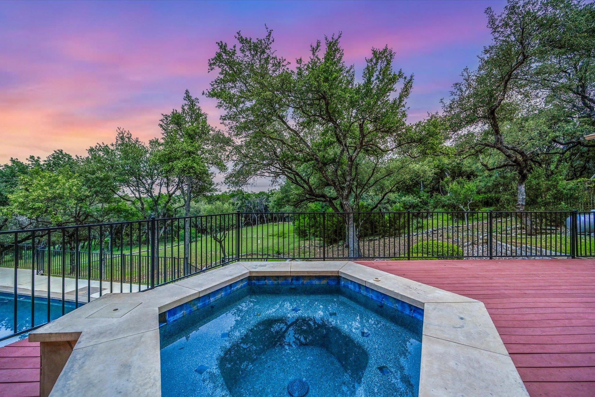 9111 Glenlake Drive Austin TX 78730