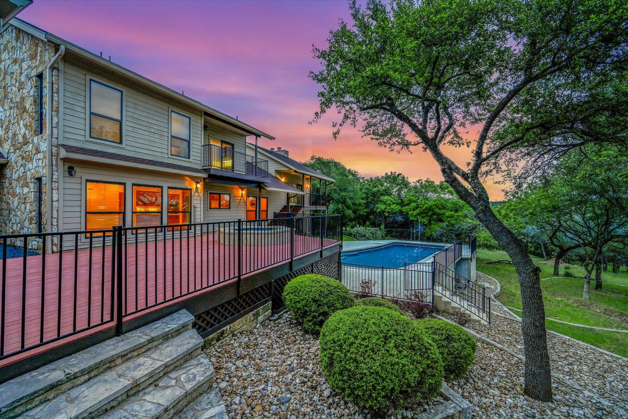 9111 Glenlake Drive Austin TX 78730