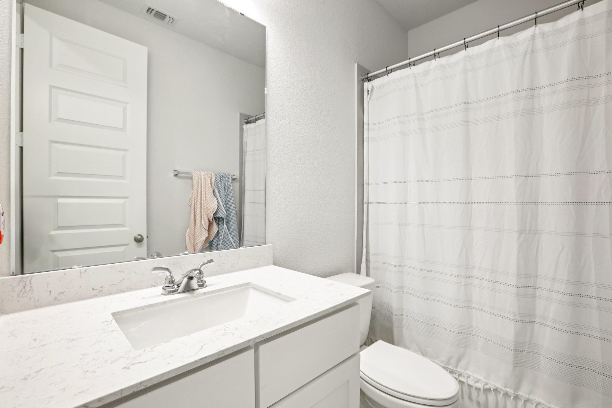 156 Plumbago Loop Bastrop TX 78602