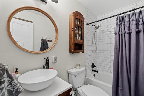 10006 Janet Loop Dripping Springs TX 78620