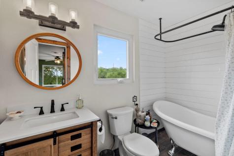 10006 Janet Loop Dripping Springs TX 78620