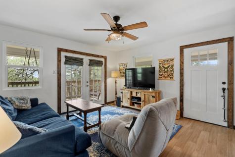 10006 Janet Loop Dripping Springs TX 78620