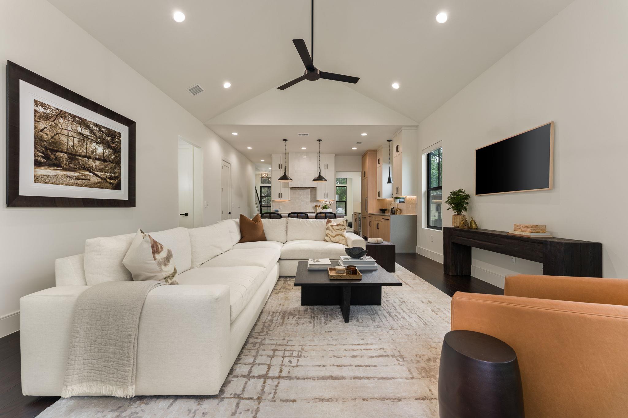 212 Fletcher Street Austin TX 78704