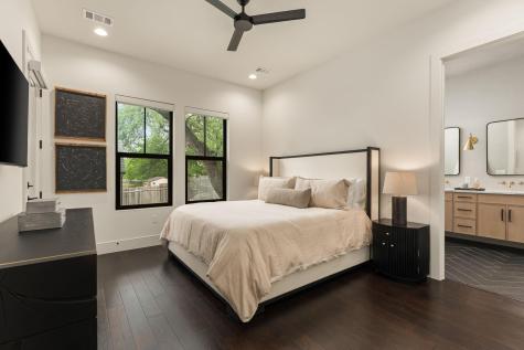 212 Fletcher Street Austin TX 78704