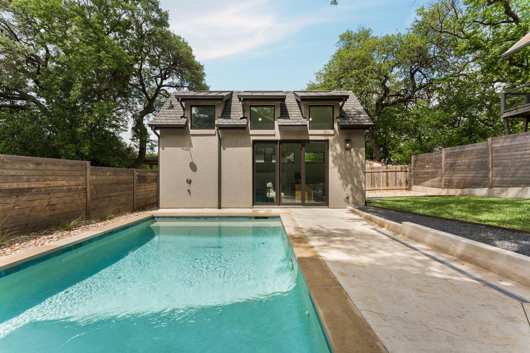 212 Fletcher Street Austin TX 78704