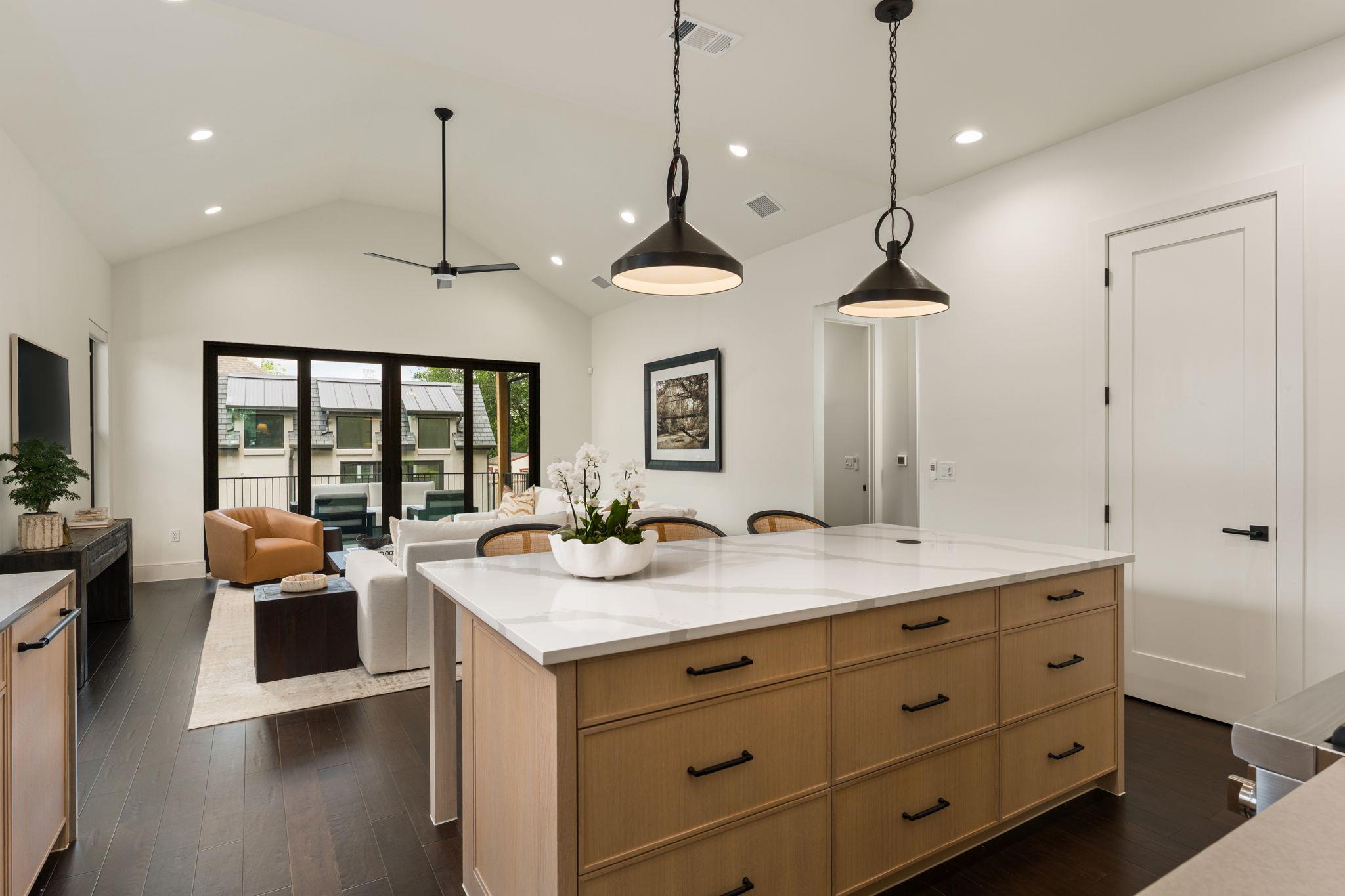 212 Fletcher Street Austin TX 78704