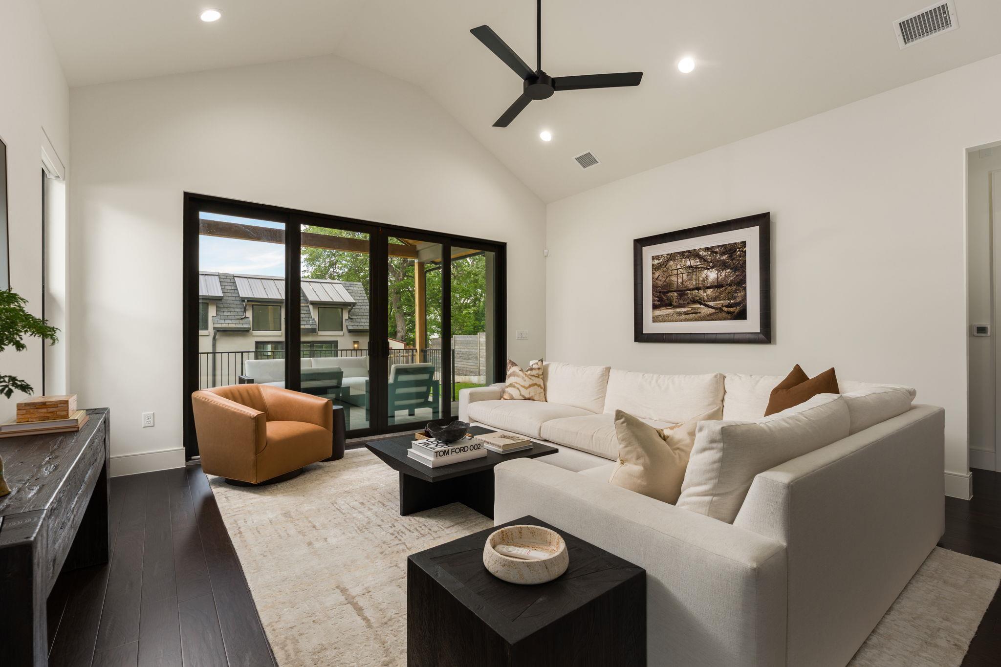212 Fletcher Street Austin TX 78704