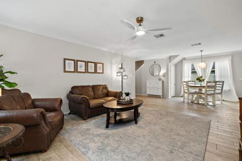 107 Easy Street Hutto TX 78634