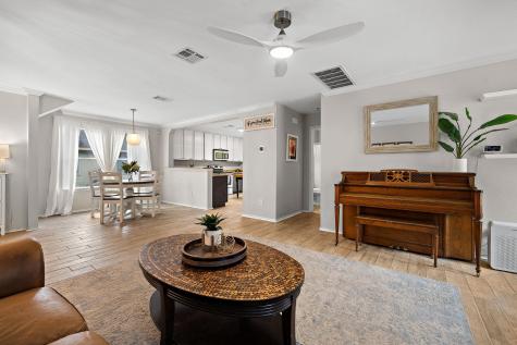 107 Easy Street Hutto TX 78634