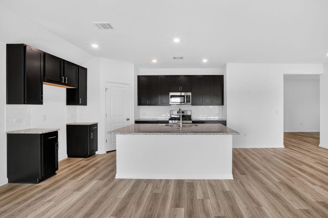 14021 Axel Johanson Drive Del Valle TX 78617
