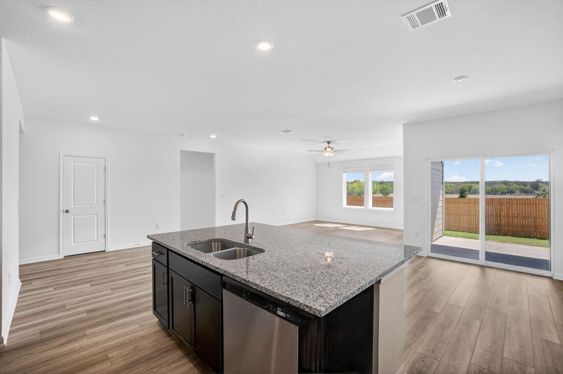 14021 Axel Johanson Drive Del Valle TX 78617
