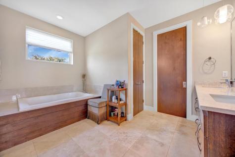 1758 Lincoln Smith Road Round Mountain TX 78663