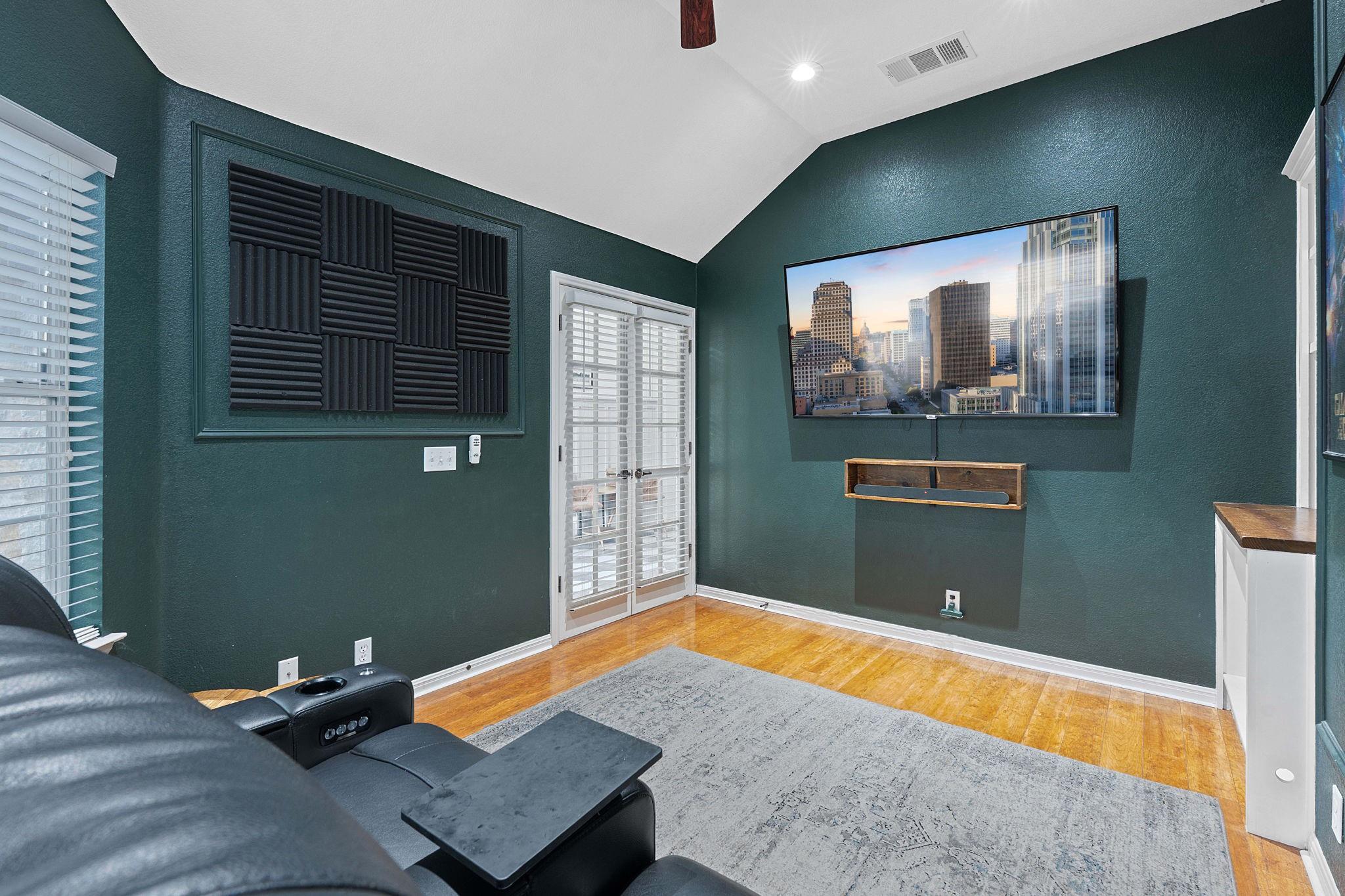 150 Manchester Lane Austin TX 78737