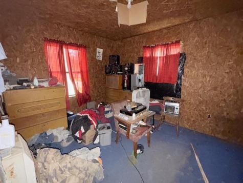 413 SW 1st Street Waelder TX 78959