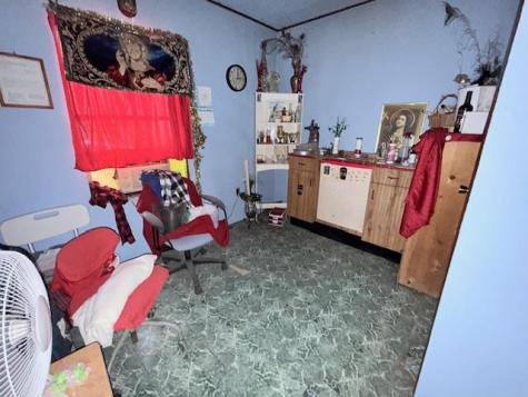 413 SW 1st Street Waelder TX 78959