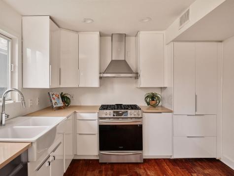 1709 Brackenridge Street Austin TX 78704